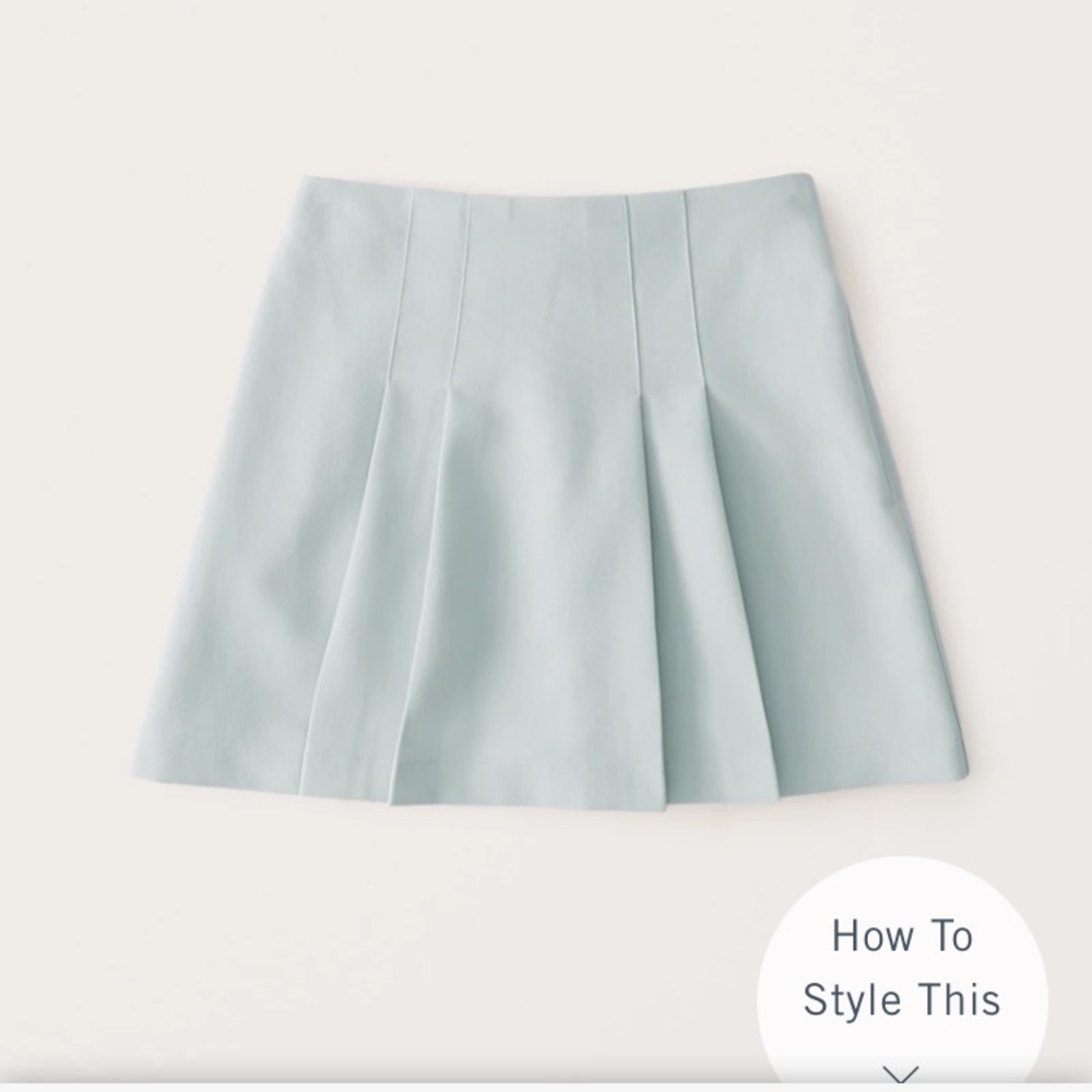 Abercrombie Pleated Menswear Skort